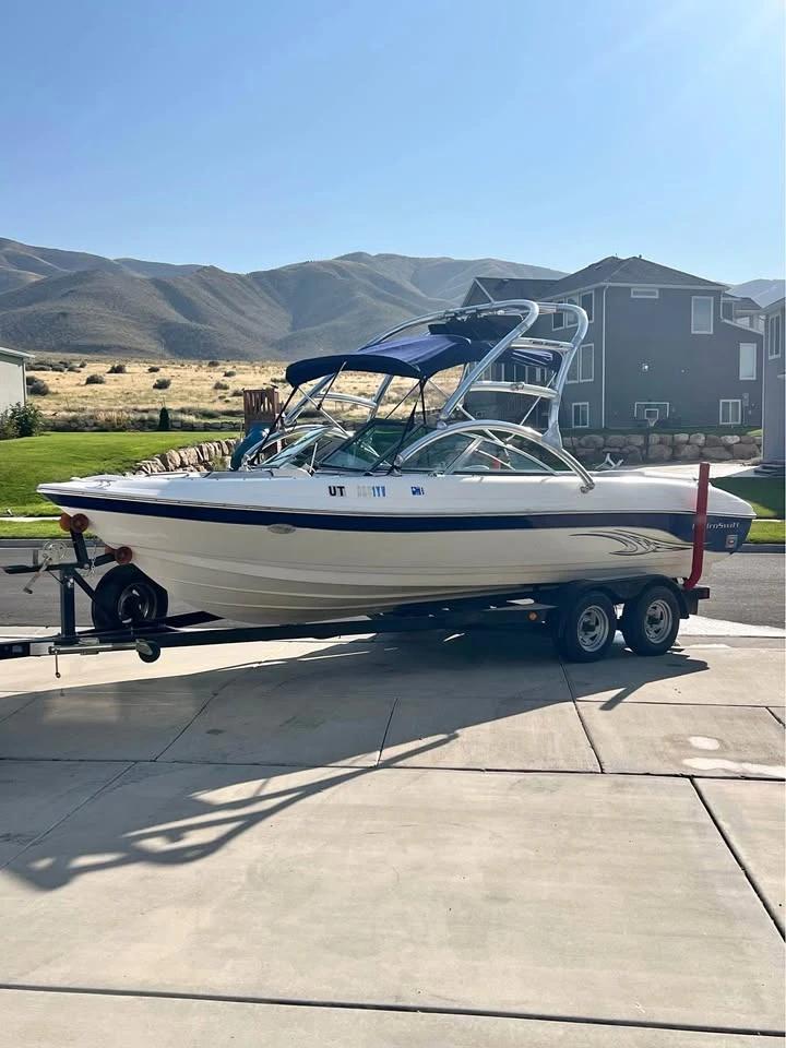 2005 HydroSwift 22VX/BR
