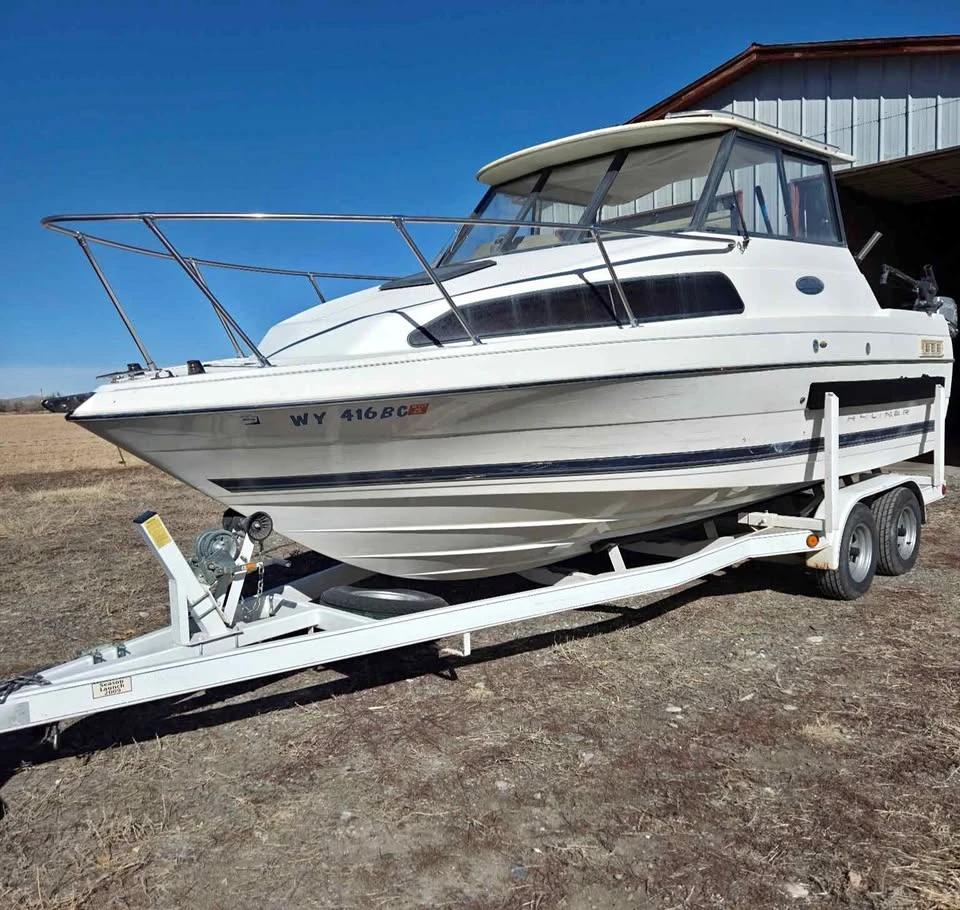 2002 Bayliner Ciera 2252