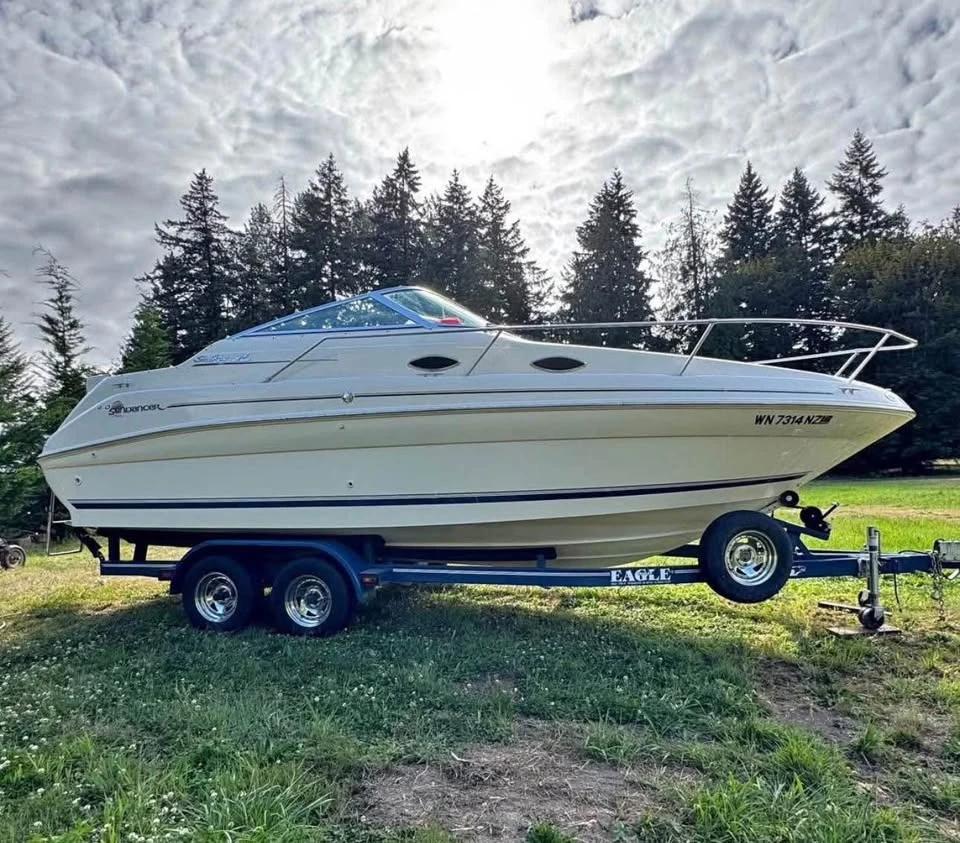 1999 Sea Ray 240 Sundancer