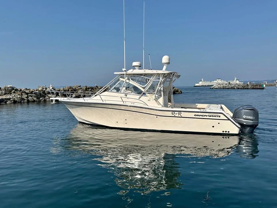 2008 Grady-White 330 Express