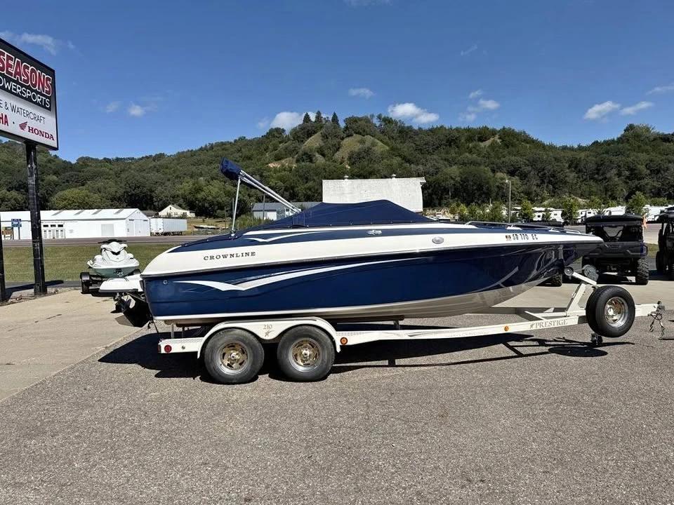 2002 Crownline 210