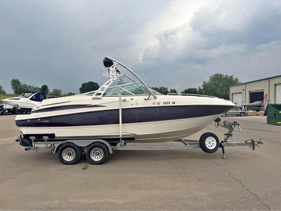 2000 Maxum 2300 SC