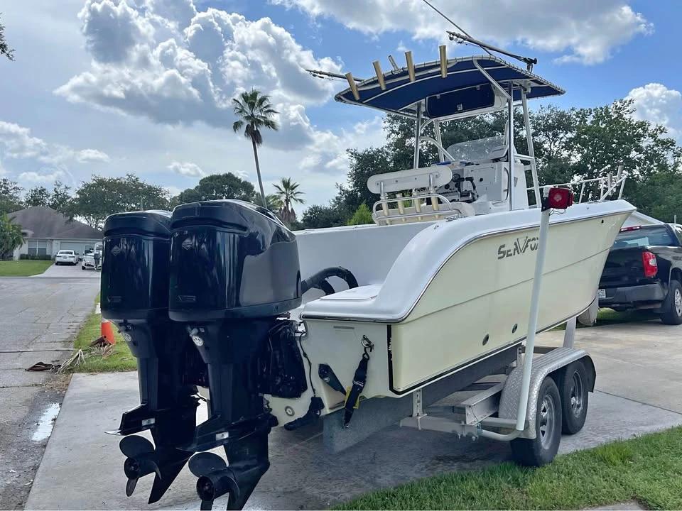2004 SeaFox 26’ Center Console
