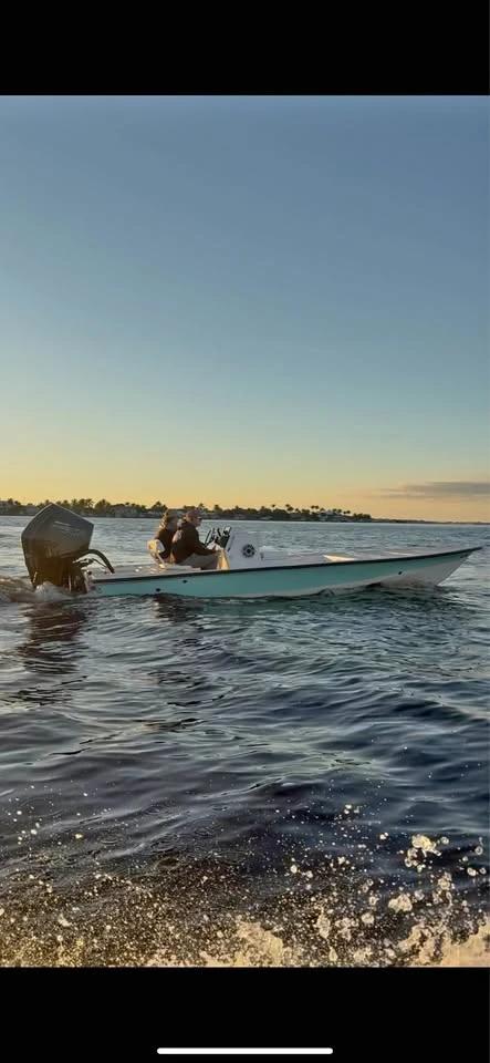 1998 Eagle 21 Flats Boat
