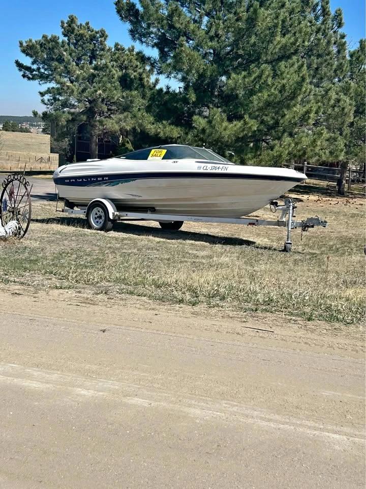 1998 Bayliner LS 2050