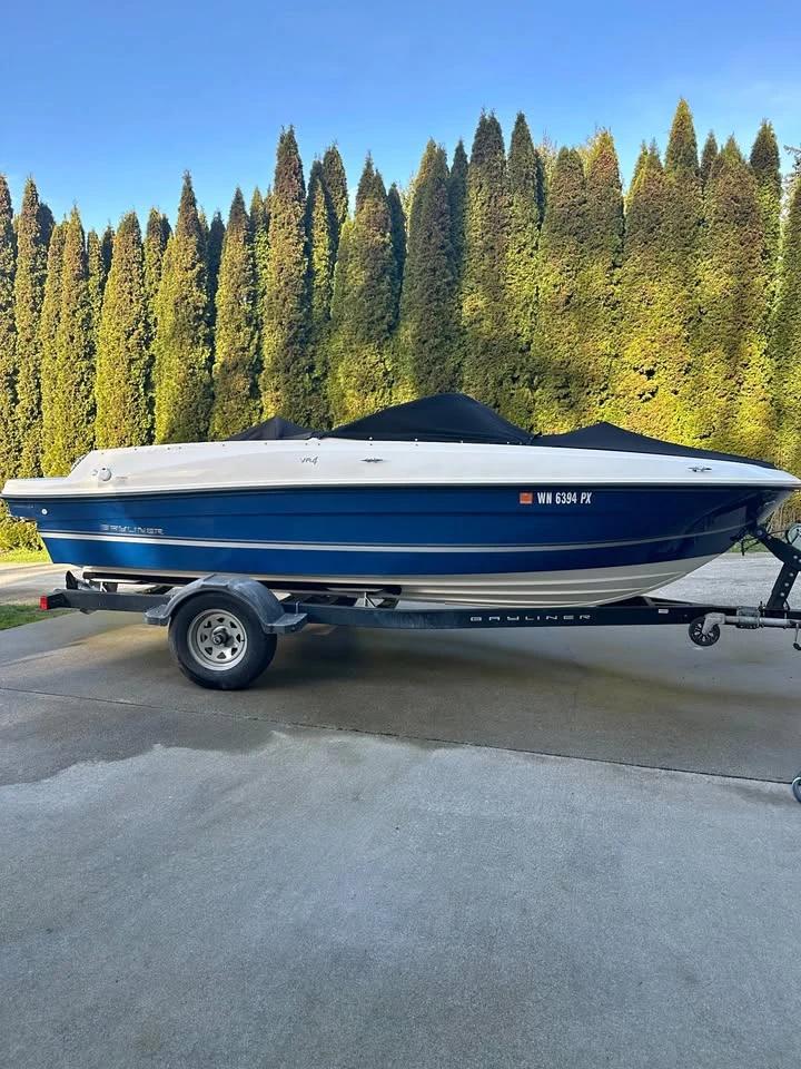 2018 Bayliner VR4