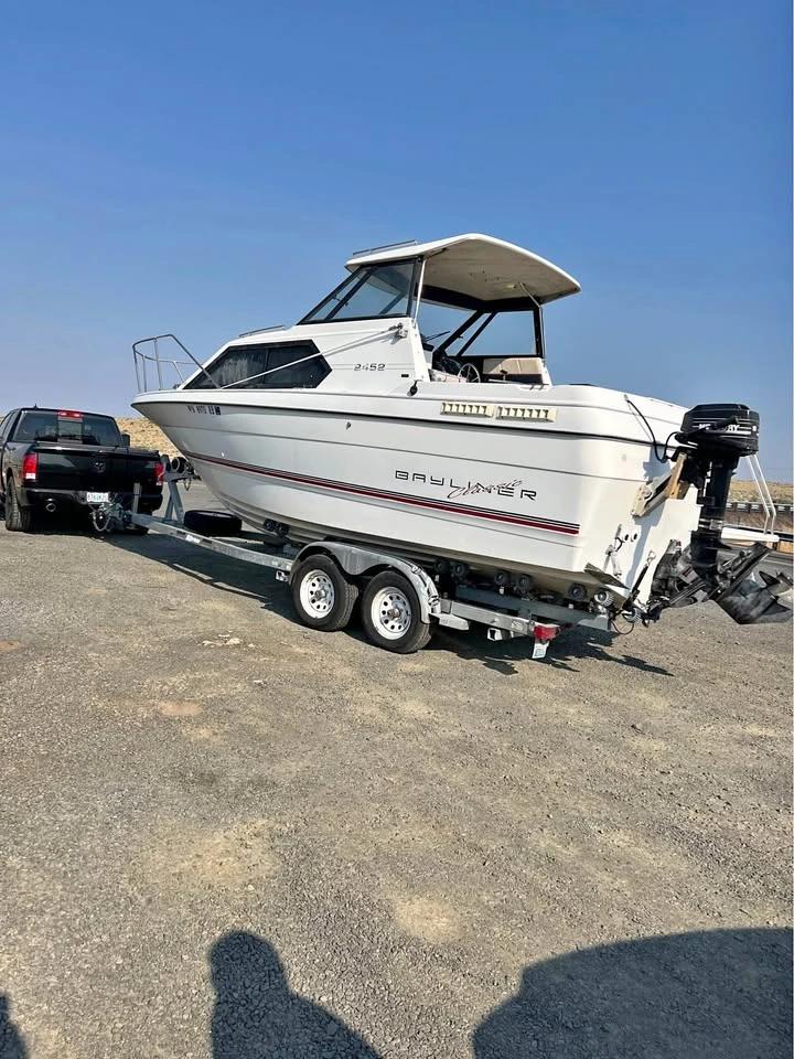 1992 Bayliner 2452 Classic 2452 Ciera Classic