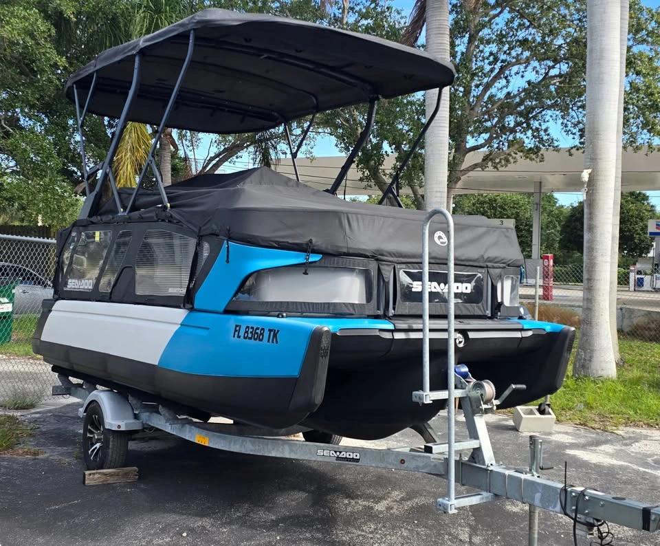 2023 Sea-Doo Switch 18’