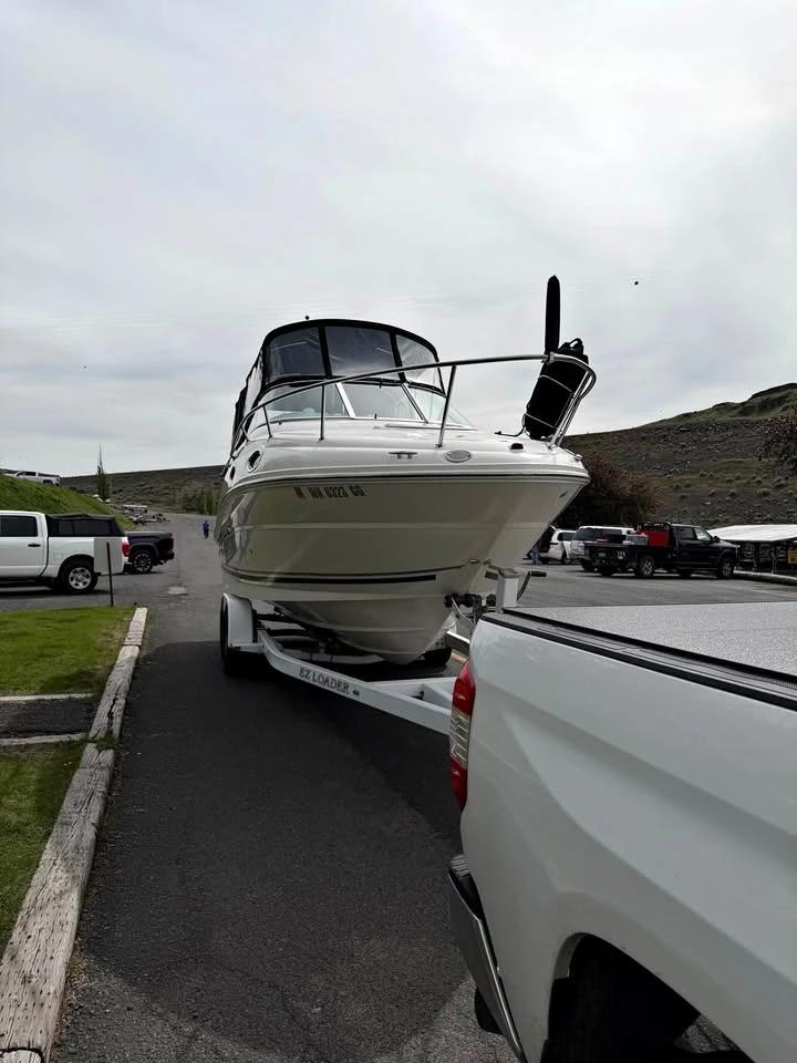 2007 Sea Ray sundancer 240 240 Sundancer