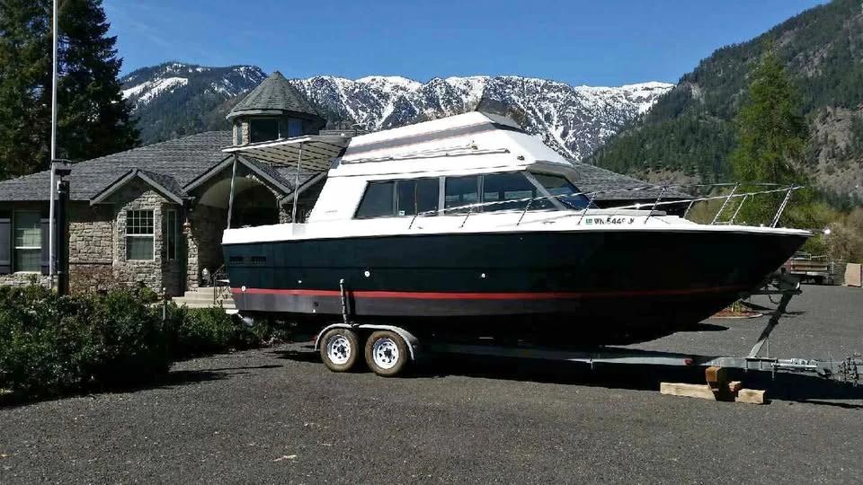 1979 30' Cabin Cruiser/Small Yacht FiberForm Executive Executive Cruiser 3000