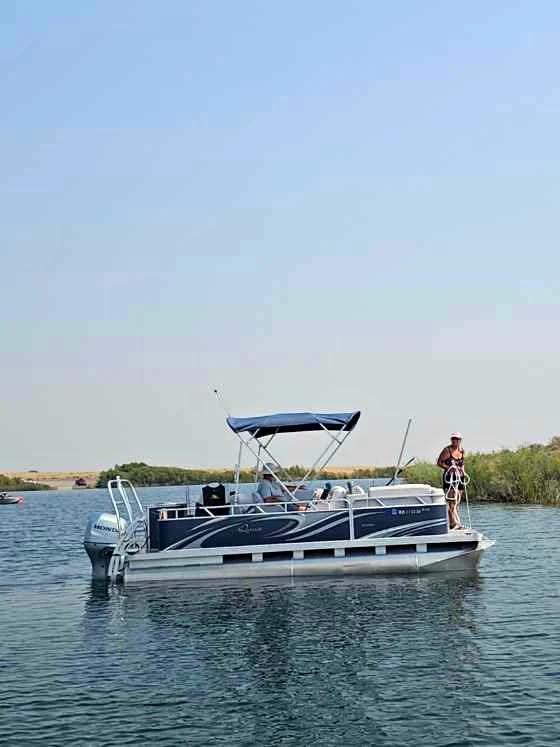 2022 Qwest edge 818