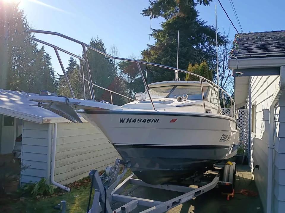 1992 Bayliner 2302 trophy 2302 Trophy Walkaround