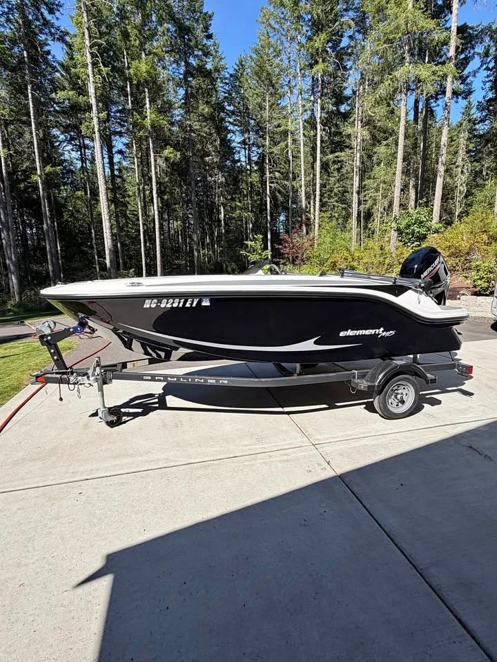 2022 Bayliner Element M15 M15