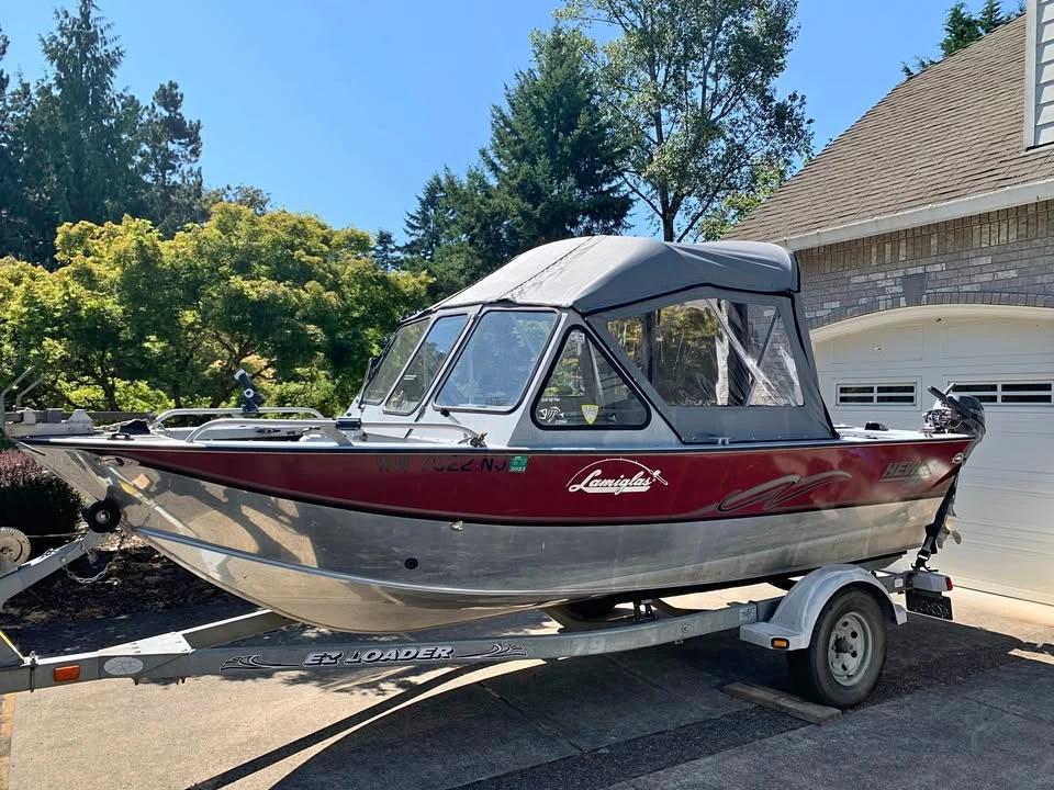 2001 Hewes 18’ Jet boat