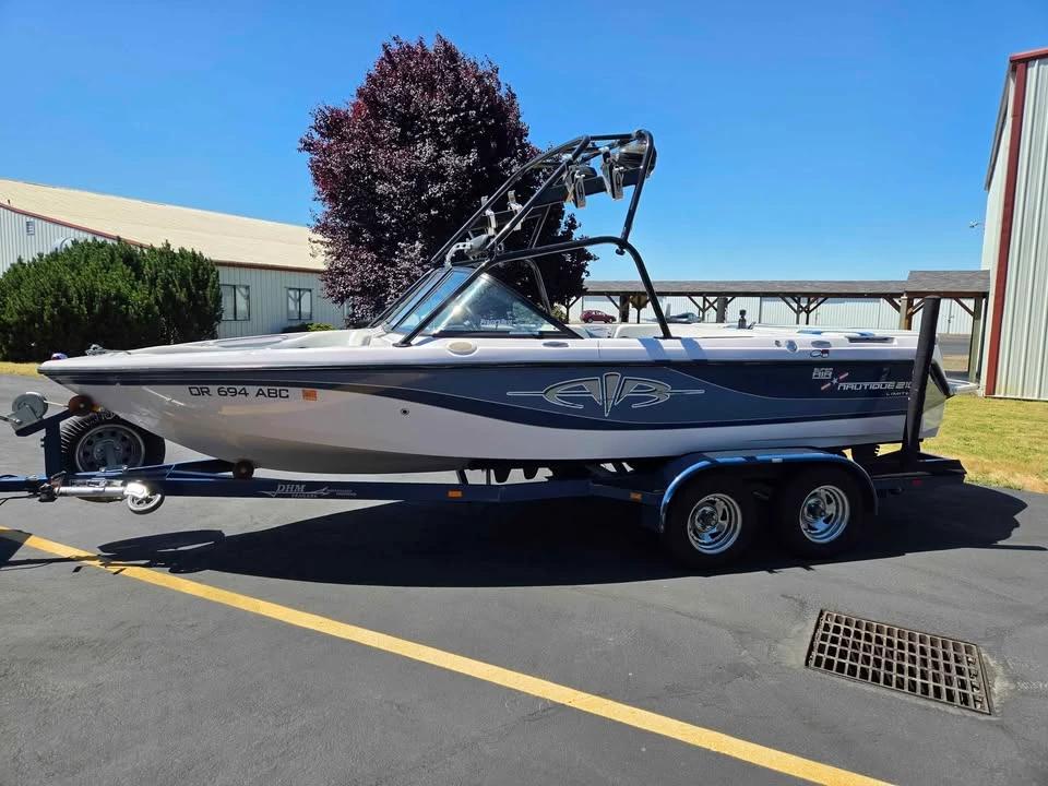 2003 Nautique super air nautique 210