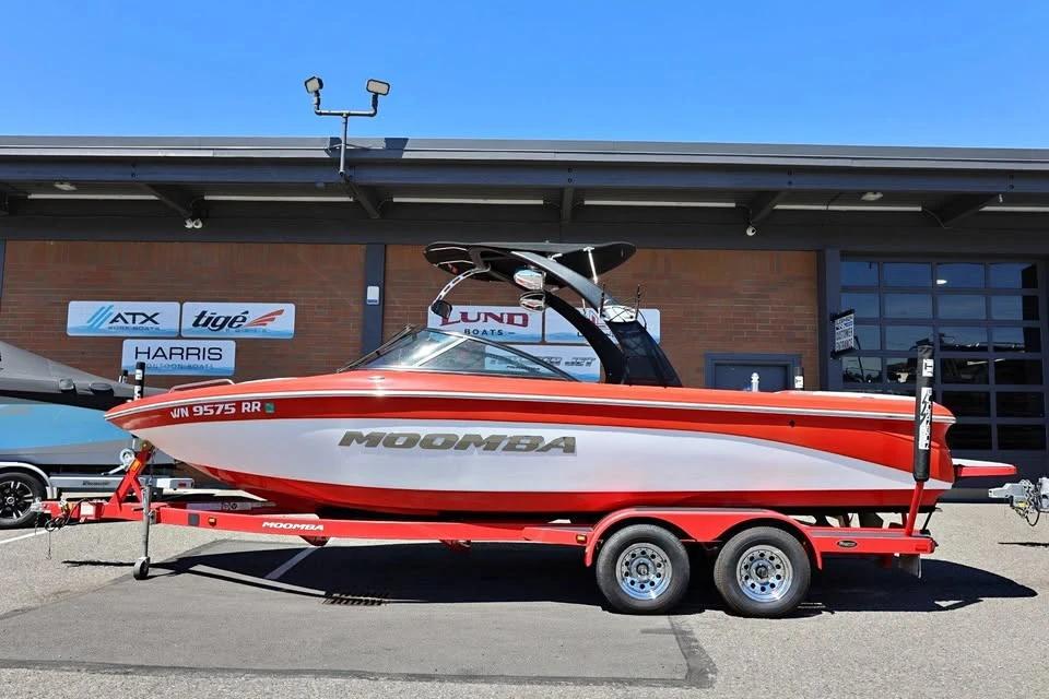 2026 Moomba mobius xlv