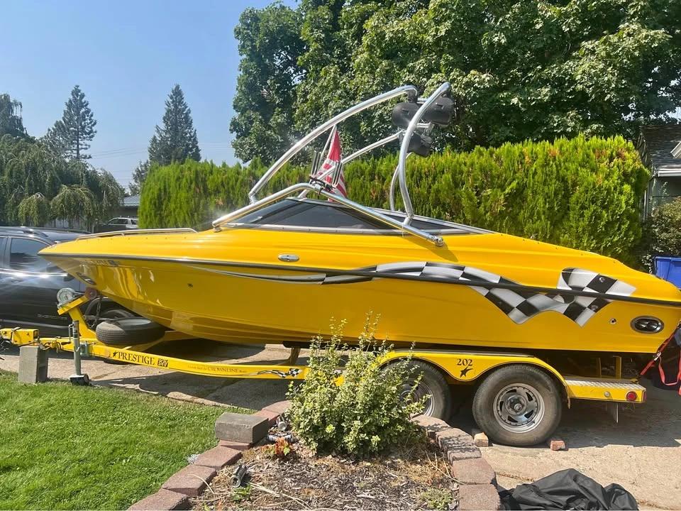 2002 Crownline 202BR