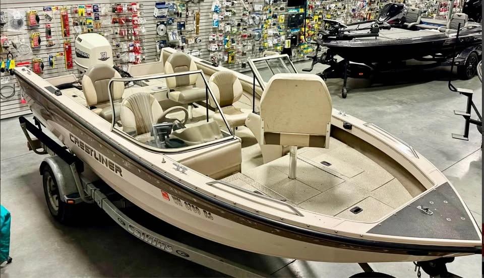 2000 Crestliner 1850 Sportfish