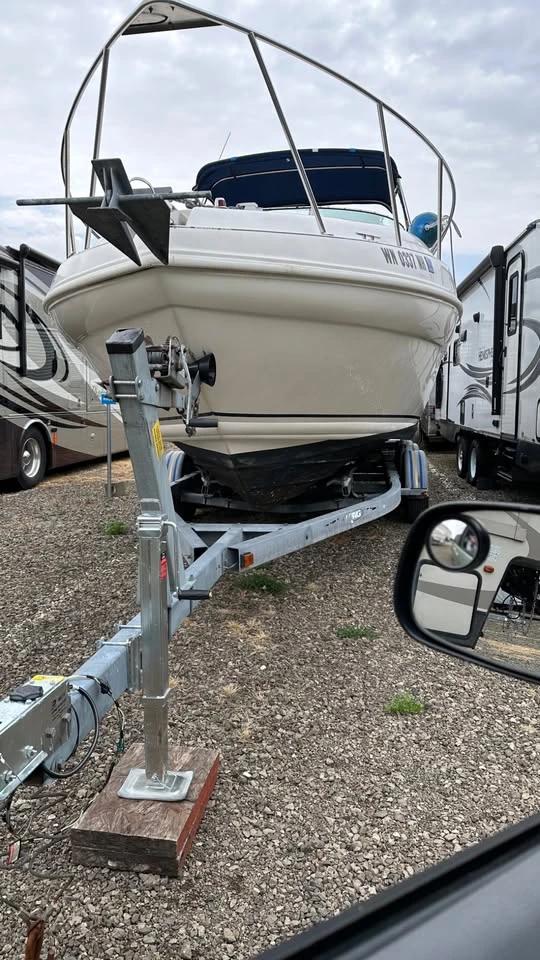 1998 Rinker fiesta vee 266 Fiesta Vee 266