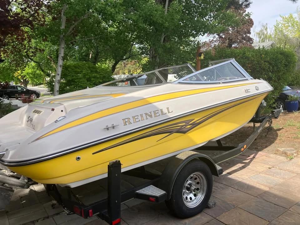 2005 Reinell 191 br bow rider