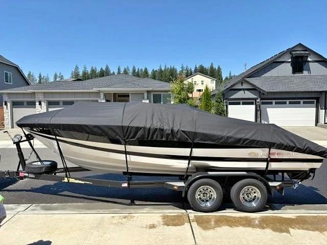 2004 Regal 2200 bowrider