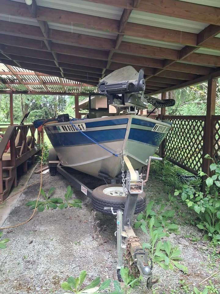 1994 19ft fishrite aluminum boat Explorer