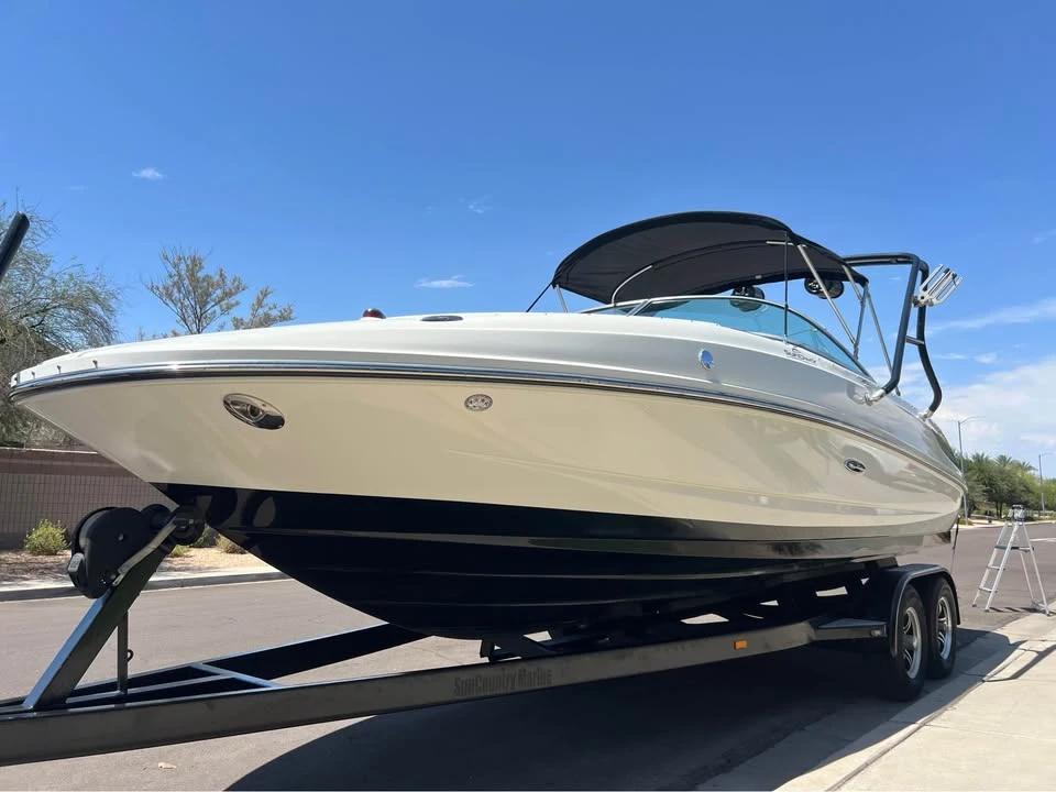 2012 SEA RAY SUNDECK 240 240 Sundeck