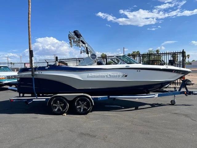 2020 MasterCraft xt23