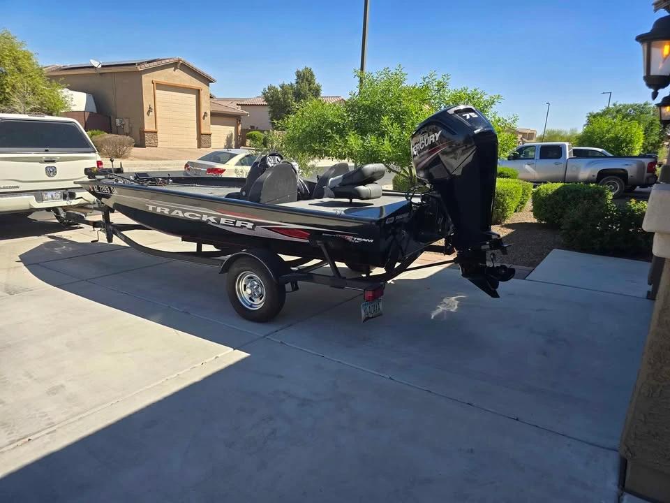 2019 Tracker pro team 175 txw Pro Team 175 TXW