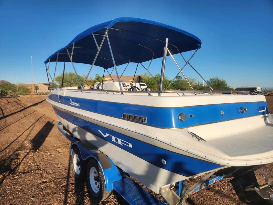 1995 VIP Deck Boat DL-255