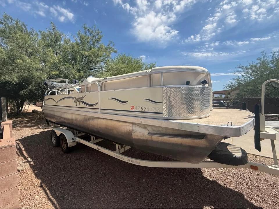 2026 Voyager Pontoon 22’ Express 22 Fish-I/O