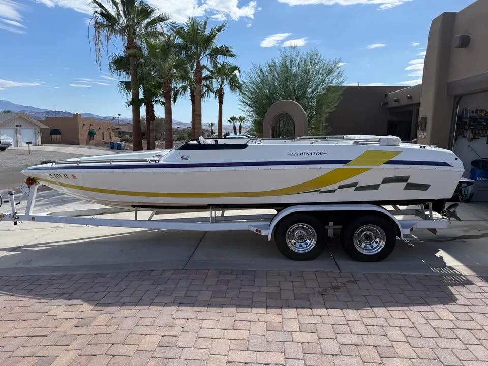 1998 Eliminator 215 Skier