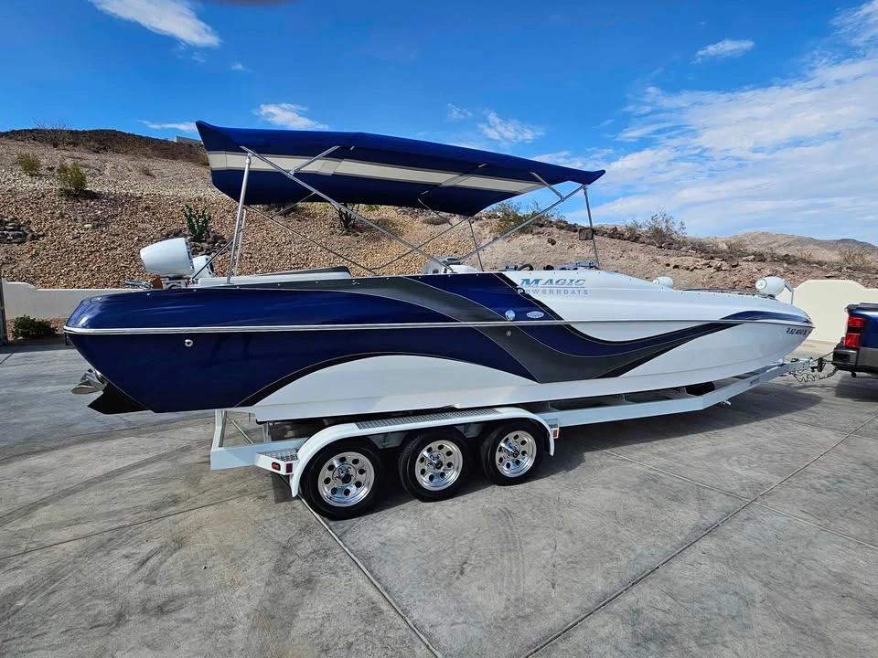 2006 Magic 28 deckboat