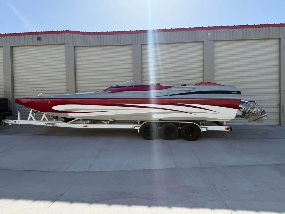 2008 Force 29 Cat TWIN BBC 588ci