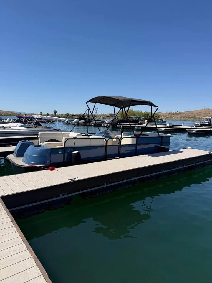 2000 2000 Landu pontoon 24ft Landau DX24