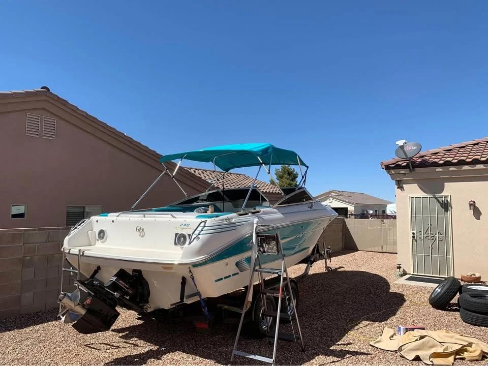 1998 1998 Sea Ray 240 Sundancer