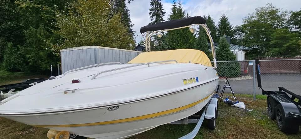 2005 Maxum 2100sc