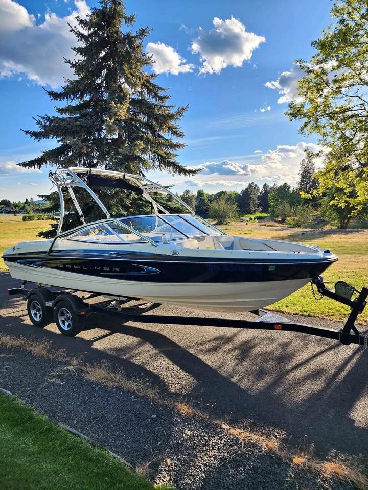 2006 Bayliner olympic edition 205