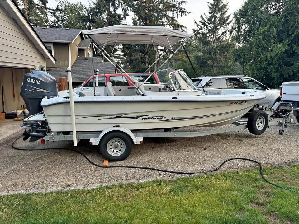 2005 Triumph fish and ski Triumph 191 FS
