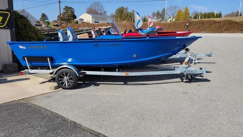 2025 Smoker Craft electric blue 161 lazer