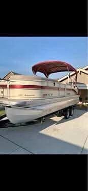 2013 Poontoon 26’ Bennington 2575
