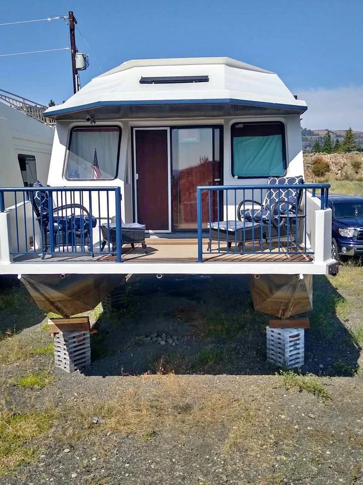1989 3 Bouys 54 ft. houseboat Three Buoys Sunseeker 54