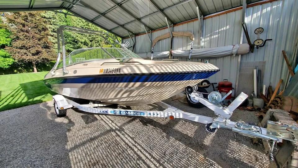 1997 20' Blue Water Monte Carlo boat Monte Carlo