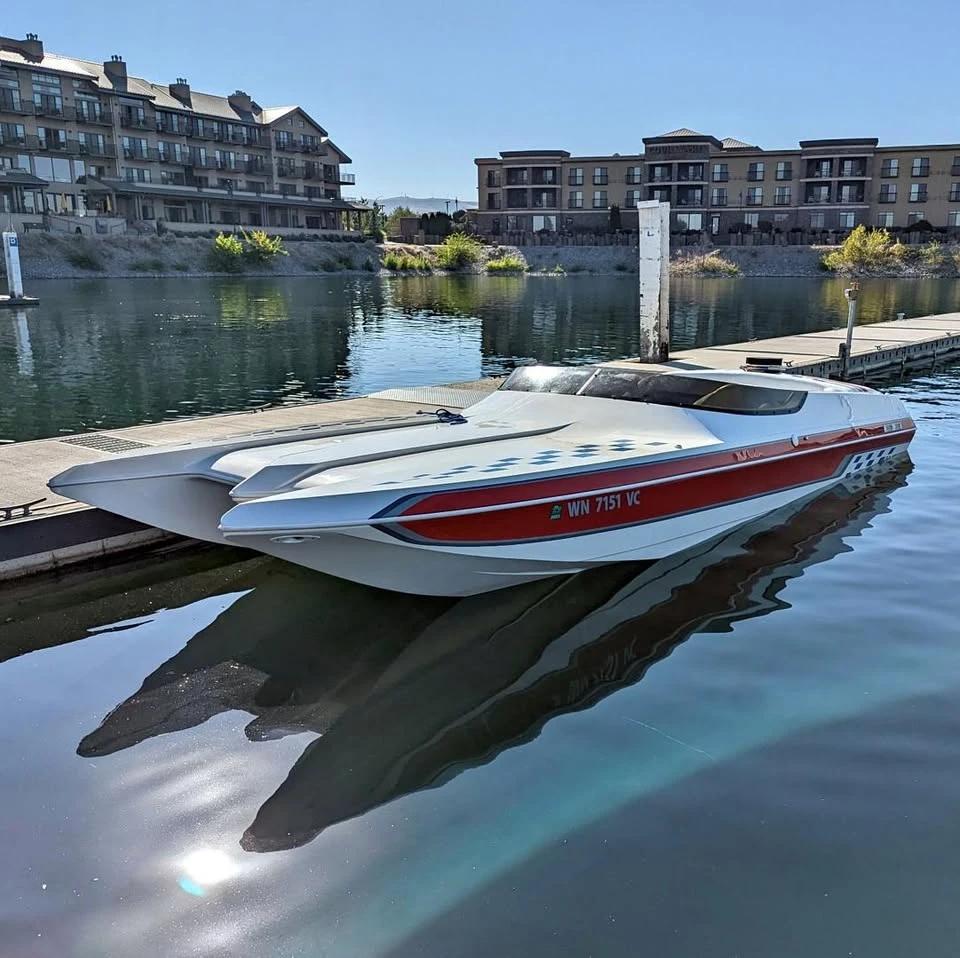 1997 1997 Cougar 23mtr super charged 540ci merlin 23 MTR
