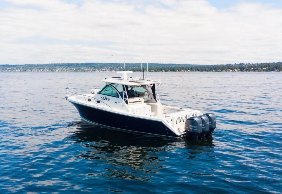 2009 Pursuit 375 Offshore