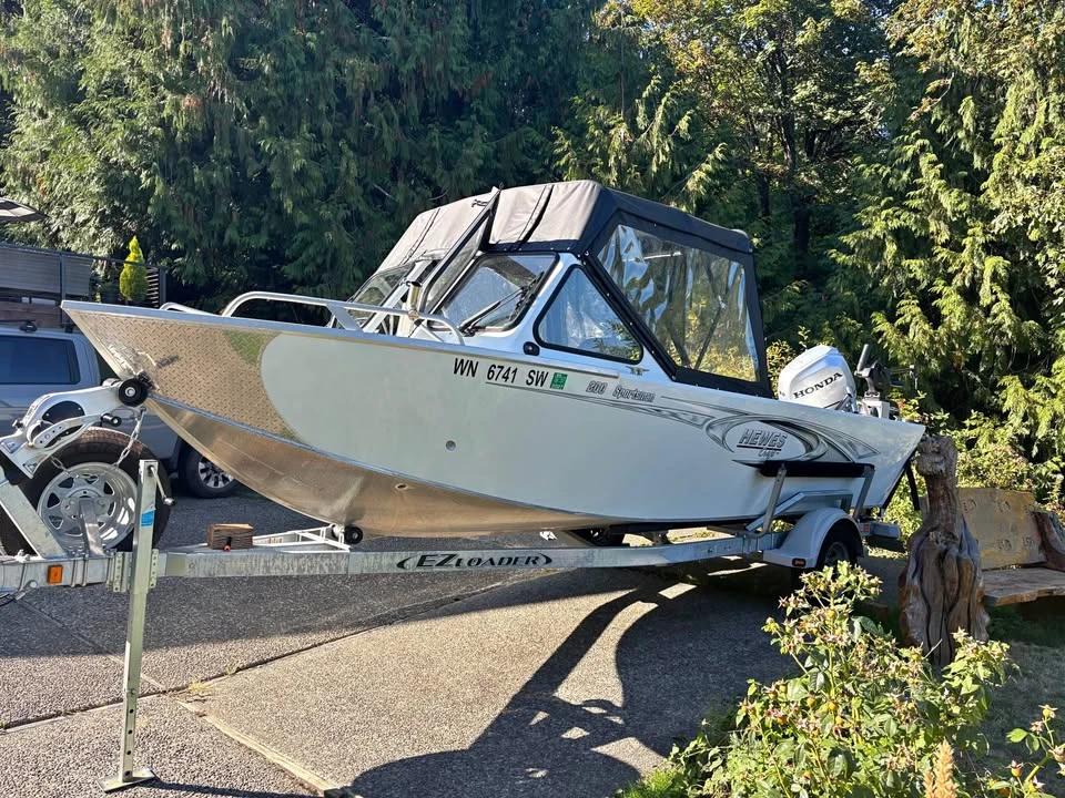 2020 Hewescraft Sportsman 200